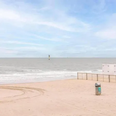 Appartement In With Stunning Sea Views Knokke-Heist